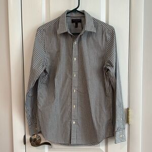 Men’s Banana Republic Factory dress shirt